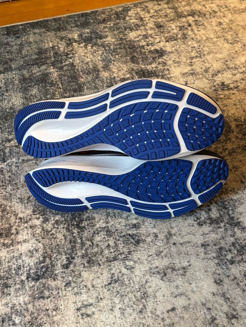 Nike Air Zoom Pegasus 37 Running Shoes Size 9.5 - Picture 7 of 9
